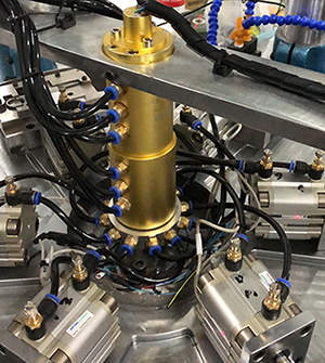 1763365699427331.jpg 旋转接头3.jpg